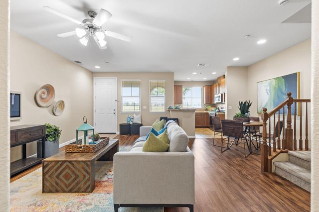 3103 Leiper Loop, Lincoln, CA 95648