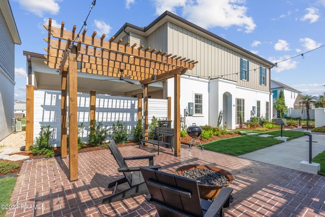 115 Gaunt Lane 106, Youngsville, LA 70592