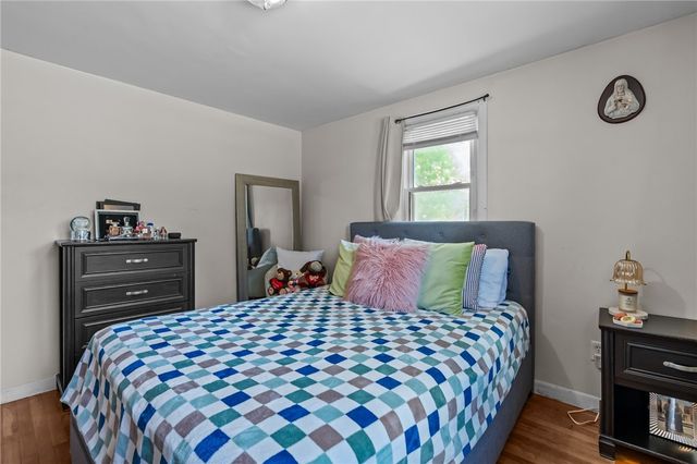 5 Gail Avenue, Cranston, RI 02905