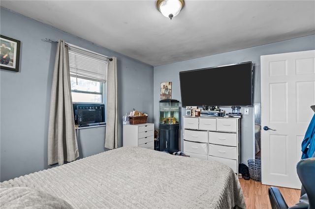 5 Gail Avenue, Cranston, RI 02905
