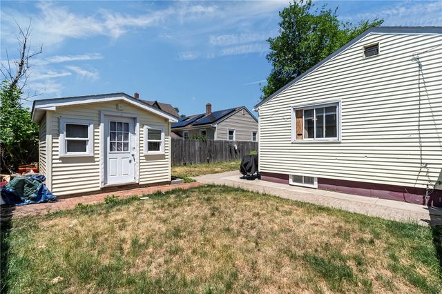 5 Gail Avenue, Cranston, RI 02905