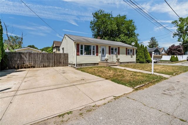 5 Gail Avenue, Cranston, RI 02905