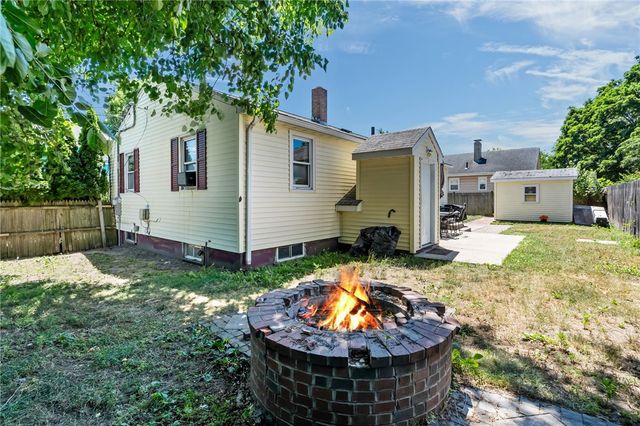 5 Gail Avenue, Cranston, RI 02905