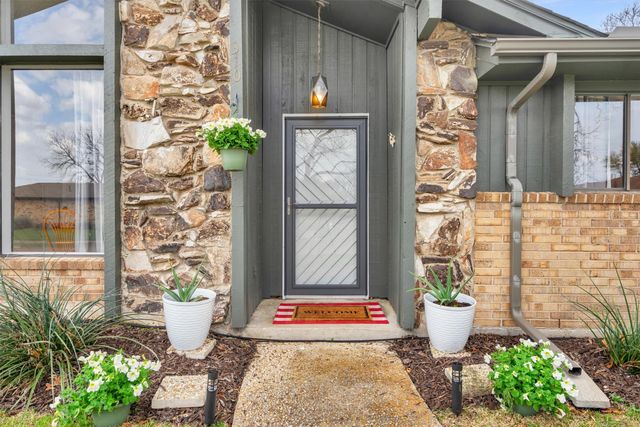 310 Biscay Drive, Garland, TX 75043