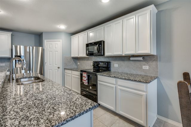 6001 Anchors Landing Pass, Fort Worth, TX 76179