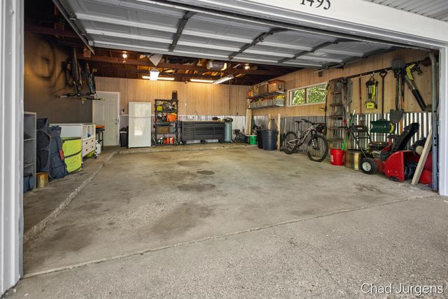 1493 96th Avenue, Zeeland, MI 49464
