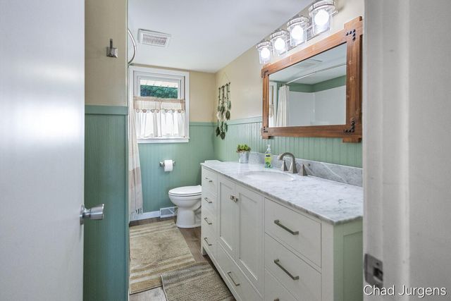 1493 96th Avenue, Zeeland, MI 49464