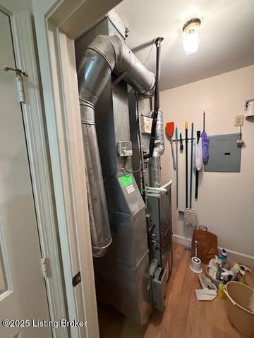 4125 Browns Ln 114, Lincolnshire, KY 40220