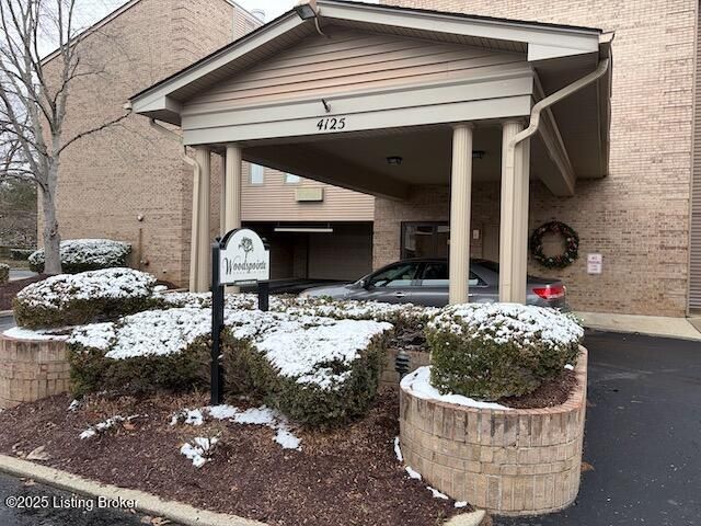 4125 Browns Ln 114, Lincolnshire, KY 40220