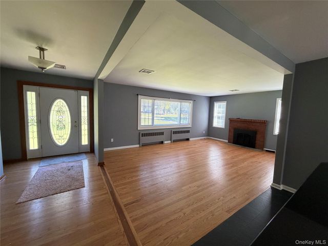 466 Route 82, Hopewell Junction, NY 12533