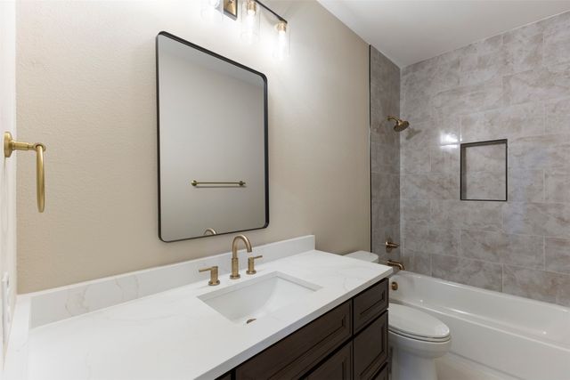 2390 Usman Drive, Irving, TX 75062