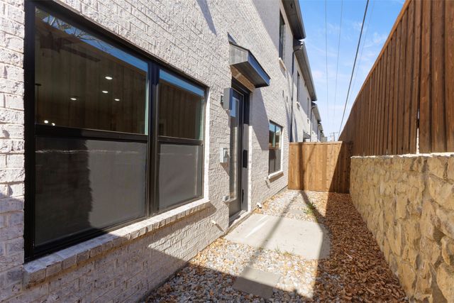 2390 Usman Drive, Irving, TX 75062