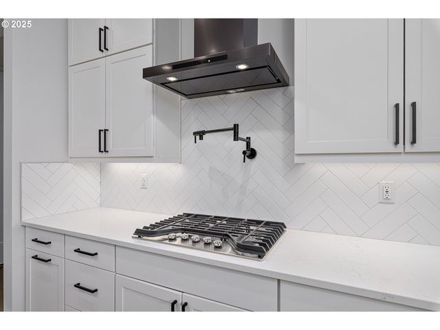 15204 Se TOWERS Ter, Milwaukie, OR 97267