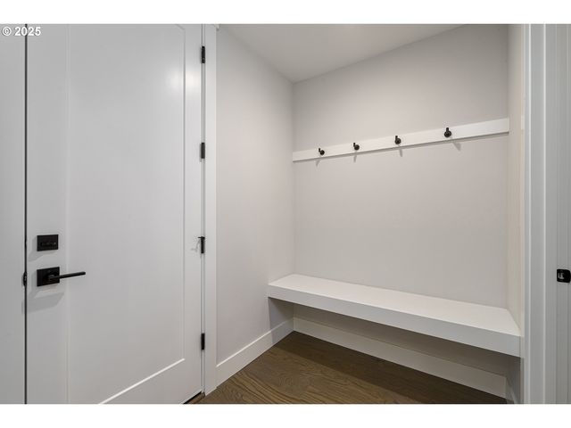 15204 Se TOWERS Ter, Milwaukie, OR 97267