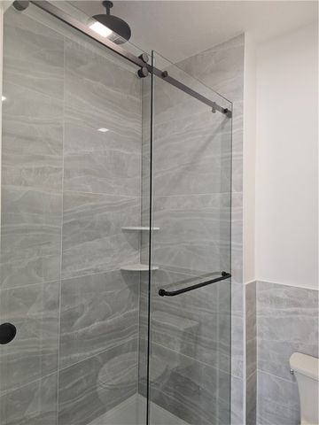 812 10th St, New Stanton, PA 15697