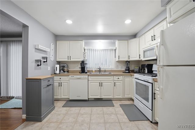 113 Maplegrove Avenue, Tonawanda, NY 14150