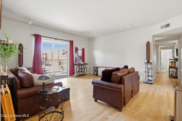 6800 Spurwing Loop, 202, Coeur D'alene, ID 83815