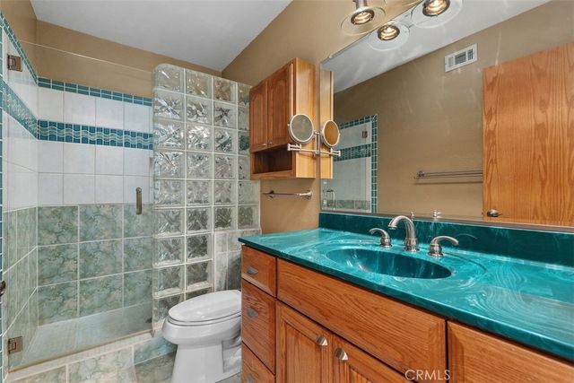 12 Evening Shadow, Irvine, CA 92603