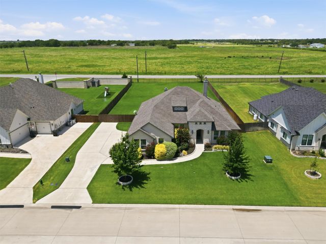 15005 Lost Wagon Street, Justin, TX 76247