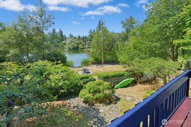 19803 Ashworth Avenue N, Shoreline, WA 98133