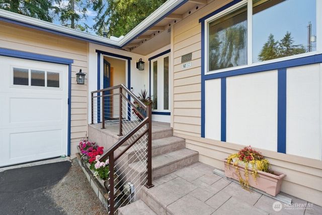 19803 Ashworth Avenue N, Shoreline, WA 98133