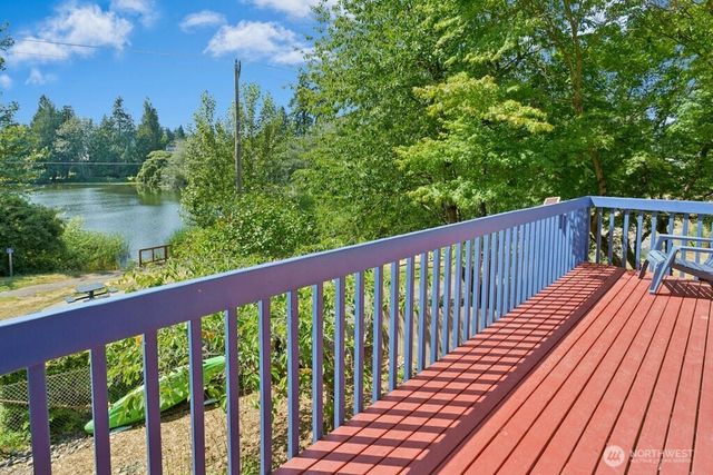 19803 Ashworth Avenue N, Shoreline, WA 98133
