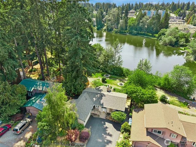 19803 Ashworth Avenue N, Shoreline, WA 98133