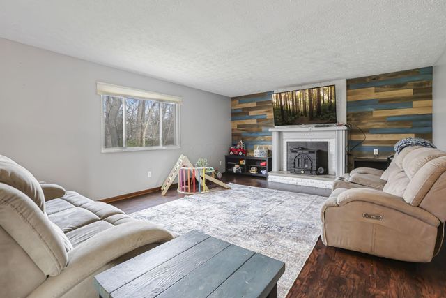 1008 Peggys Cove, Reynoldsburg, OH 43068