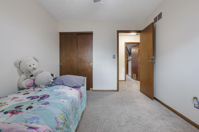 1008 Peggys Cove, Reynoldsburg, OH 43068