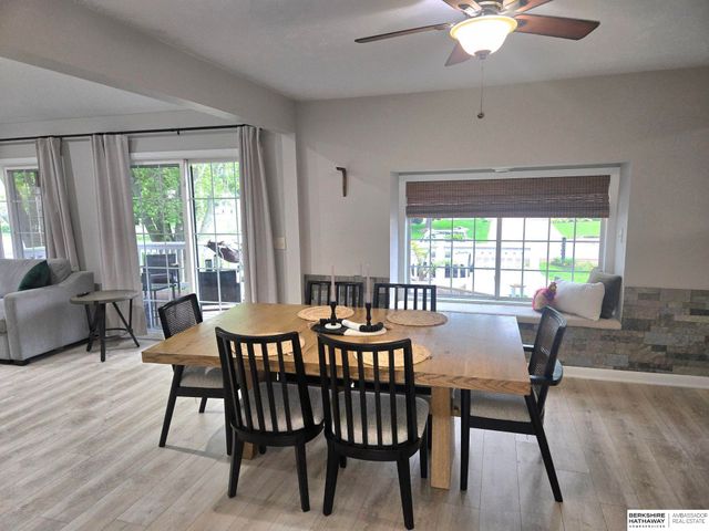 1031 BEAVER LAKE Boulevard, Plattsmouth, NE 68048