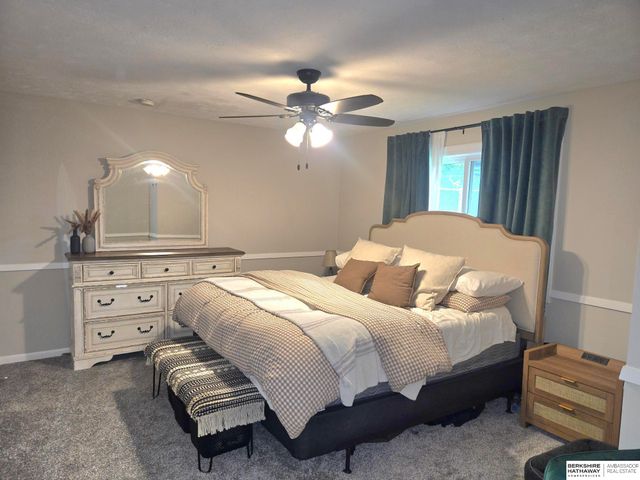 1031 BEAVER LAKE Boulevard, Plattsmouth, NE 68048