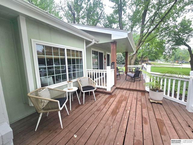 1031 BEAVER LAKE Boulevard, Plattsmouth, NE 68048