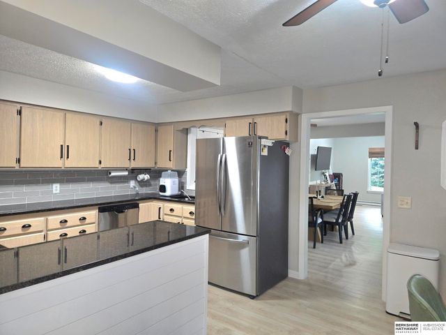 1031 BEAVER LAKE Boulevard, Plattsmouth, NE 68048