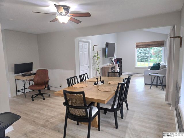 1031 BEAVER LAKE Boulevard, Plattsmouth, NE 68048