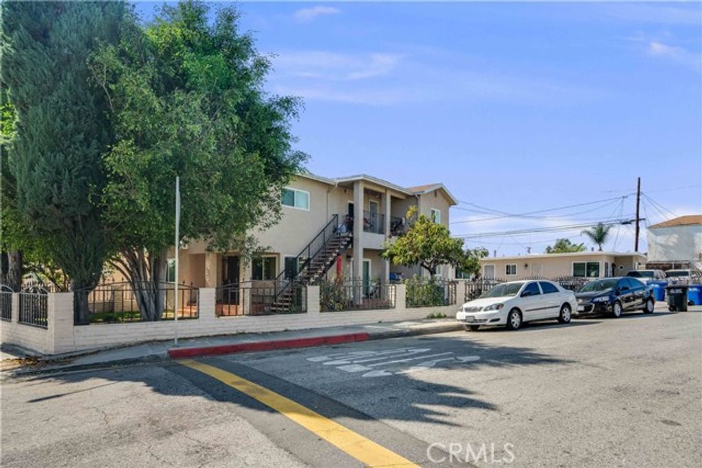 537 Bradshawe Avenue, Los Angeles, CA 90022