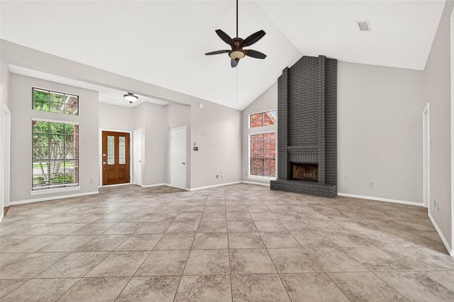 34 Green Slope Place, The Woodlands, TX 77381