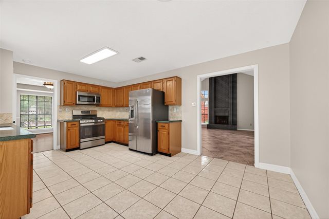 34 Green Slope Place, The Woodlands, TX 77381