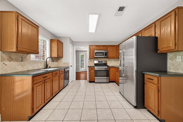 34 Green Slope Place, The Woodlands, TX 77381