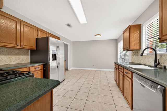 34 Green Slope Place, The Woodlands, TX 77381