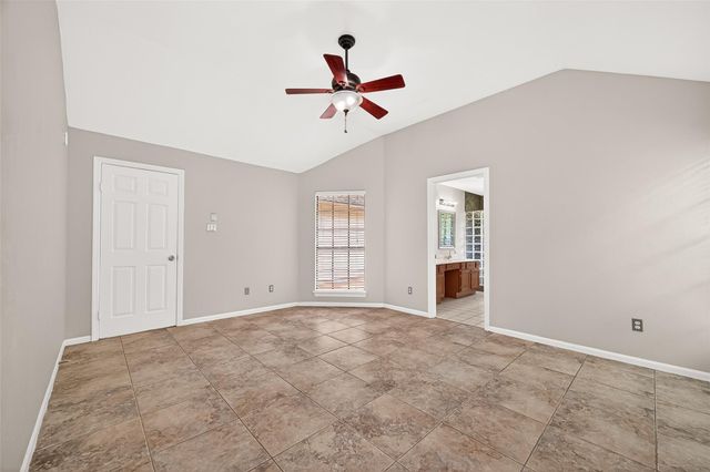 34 Green Slope Place, The Woodlands, TX 77381