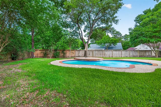 34 Green Slope Place, The Woodlands, TX 77381