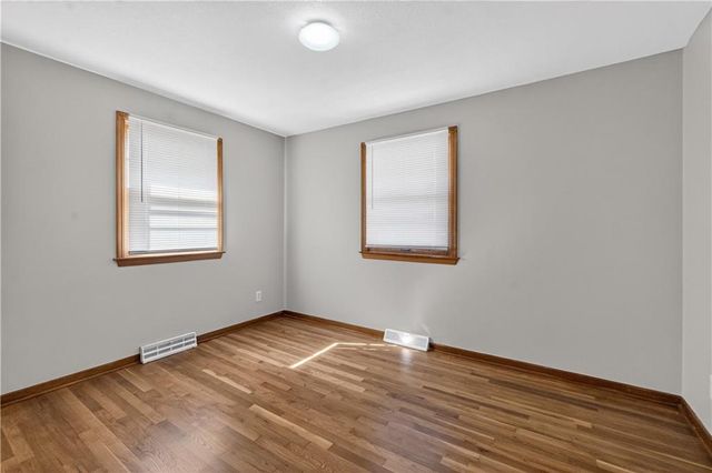 6517 Hardy Avenue, Raytown, MO 64133