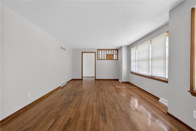 6517 Hardy Avenue, Raytown, MO 64133