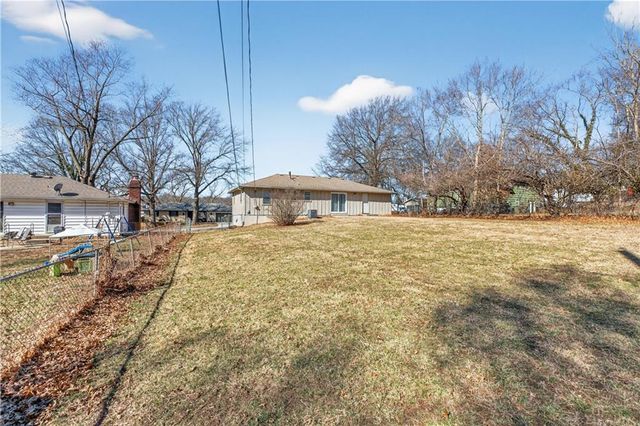 6517 Hardy Avenue, Raytown, MO 64133