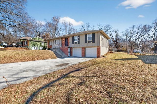 6517 Hardy Avenue, Raytown, MO 64133