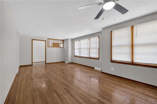 6517 Hardy Avenue, Raytown, MO 64133