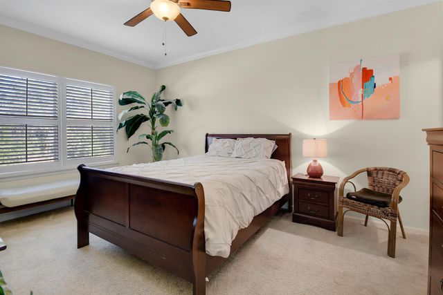 136 Amistad Dr, St Augustine, FL 32086