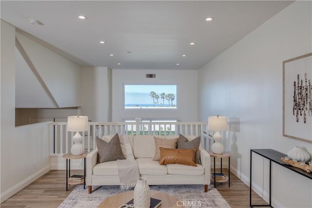 19261 Surfview, Huntington Beach, CA 92648