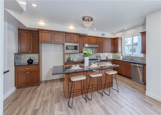 19261 Surfview, Huntington Beach, CA 92648