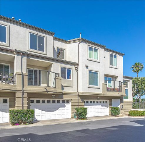 19261 Surfview, Huntington Beach, CA 92648